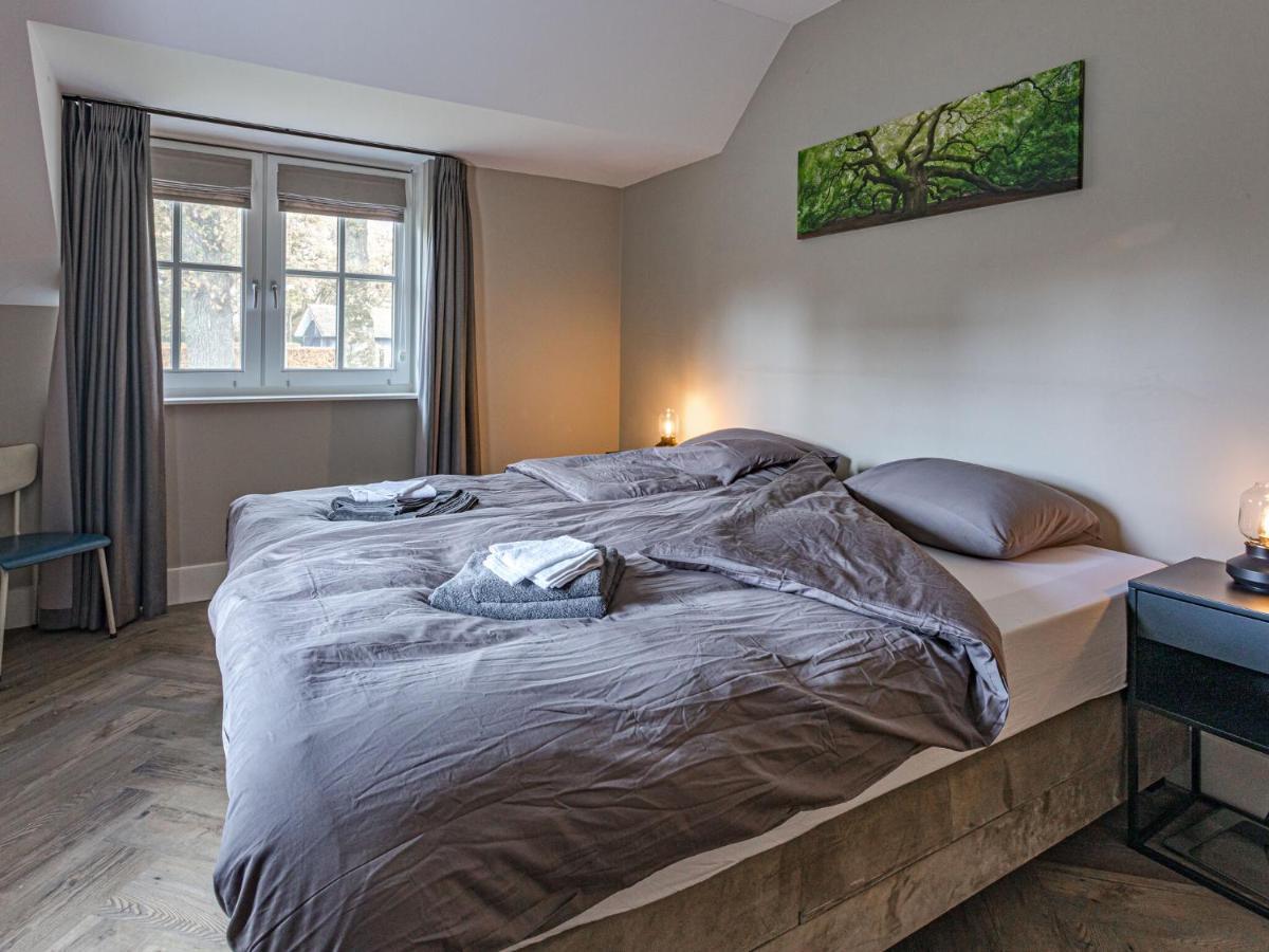 Charming Holiday Home In Nijverdal With Jacuzzi Kültér fotó